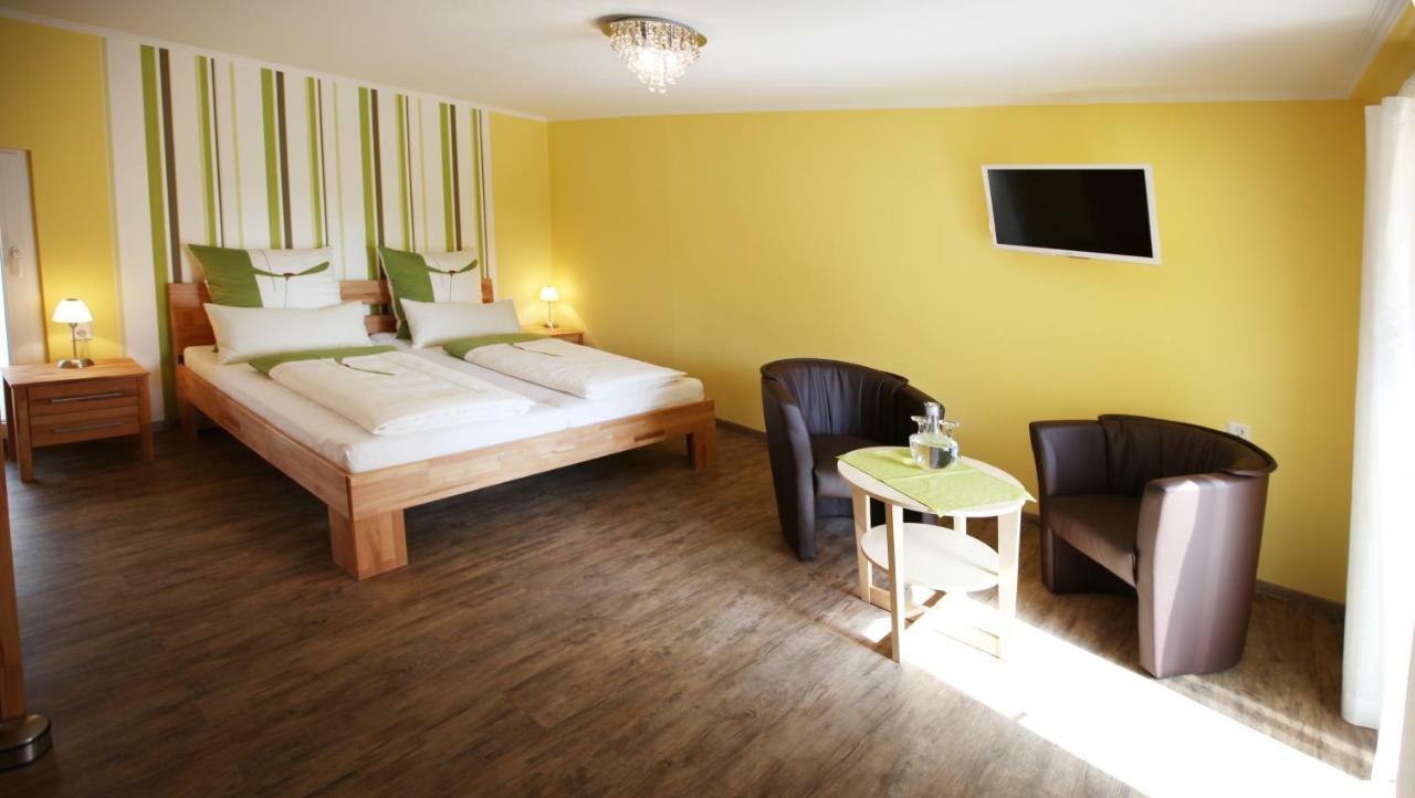 Gaestehaus Spatzennest Maikammer Luaran gambar